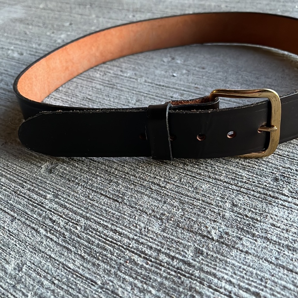 VINTAGE genuine leather simple brown belt with gold buckle - Picture 2 of 5